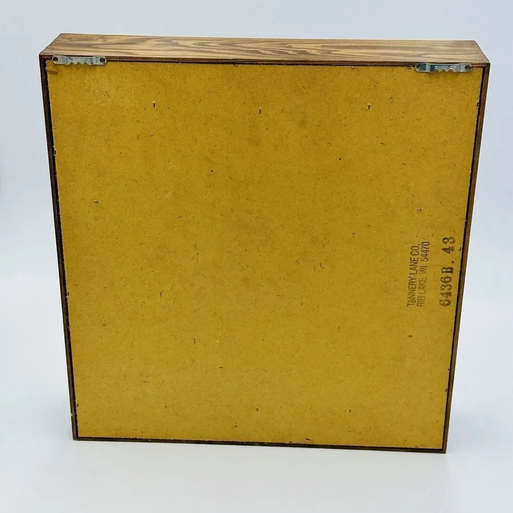 Tannery Lane Trinket Curio Glass Co Wooden Miniature Front Wall Ornament Hanging - Picture 15 of 15